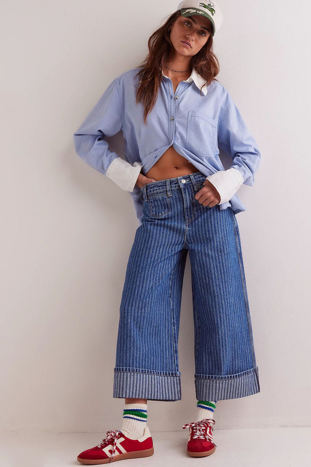 Damen Elegante weit geschnittene Jeans mit aufgenähten Streifen Echo Archiv
