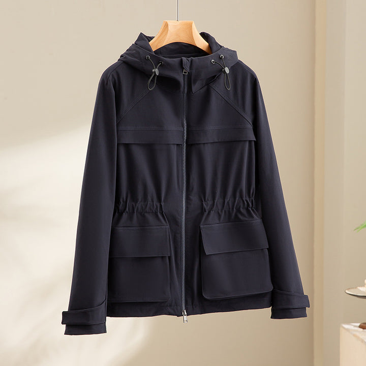Damen Leichte Funktions-Utility-Jacke mit Kapuze, Kordelzug-Taille und aufgesetzten Klappentaschen Echoarchiv