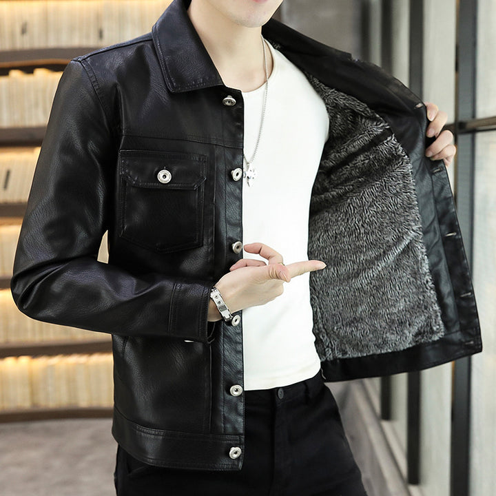 Herren modische Kunstlederjacke mit praktischen Taschen und schickem Schnitt Echoarchiv