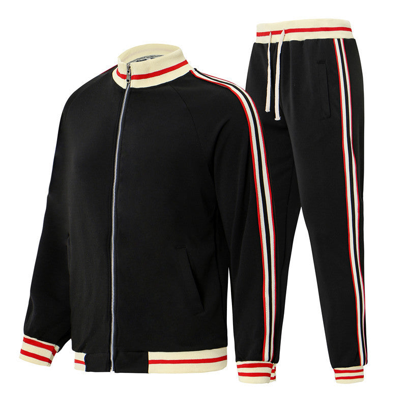 Herren Sportliches Trainingsanzug mit modernem Design und funktionalen Details Echoarchiv