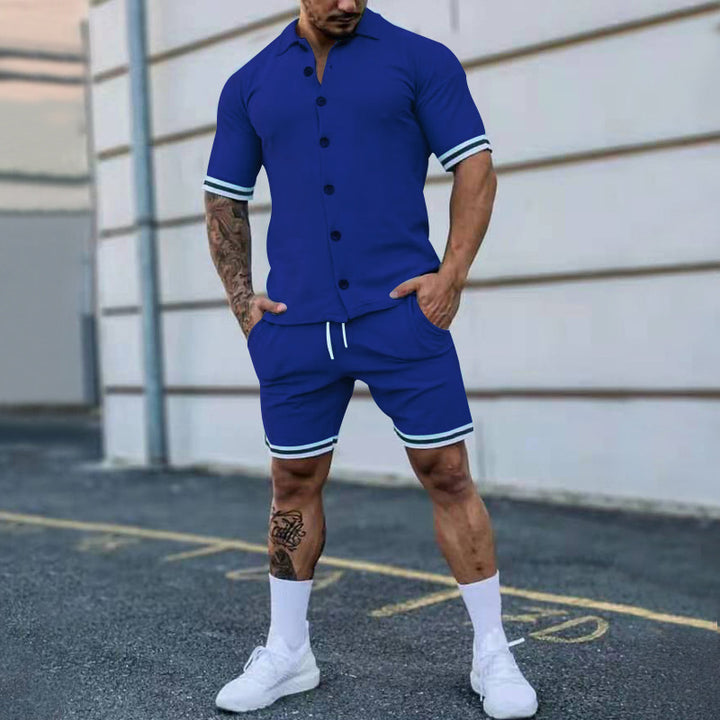 Herren Sportliches Kurzarmhemd mit passender Shorts Echoarchiv