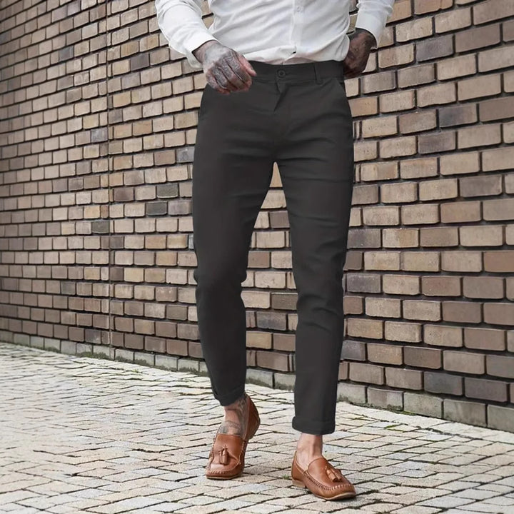 Herren Slim-Fit Freizeithose mit elastischem Bund und praktischen Seitentaschen Echoarchiv