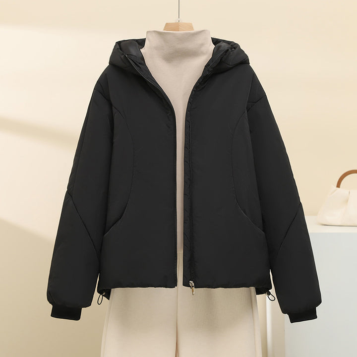 Damen gesteppte Kapuzenjacke mit kurzem Boxy‑Schnitt, verstellbarem Saum und wärmender Wattierung – Célinea