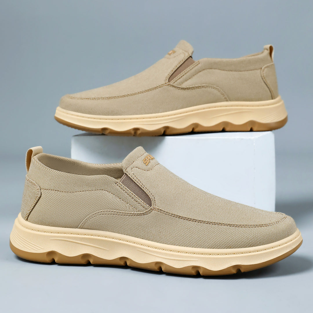 Herren nan leichter Slip-On Canvas-Sneaker mit elastischem Einstieg, gepolsterter Innensohle und profiliert rutschfester Gummilaufsohle Echo Archiv