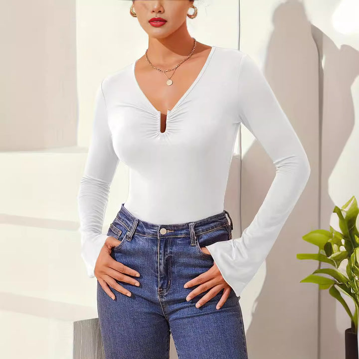 Damen nan tailliertes Langarmshirt mit gerafftem Schlitz-Ausschnitt und spitzem Zipfelsaum Echo Archiv