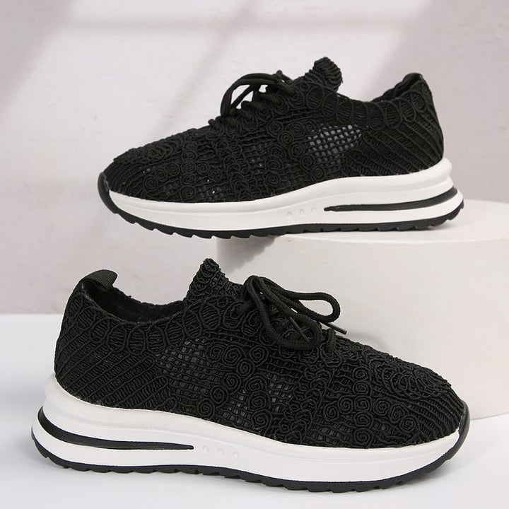 Damen  gestrickte Slip-On Plateau-Sneaker mit atmungsaktivem Obermaterial und gepolstertem Komfortfußbett Echo Archiv