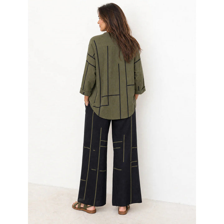 Damen Oversize-Tunika und weite Palazzohose mit grafischem Streifenprint und Henley-Kragen – Élanora