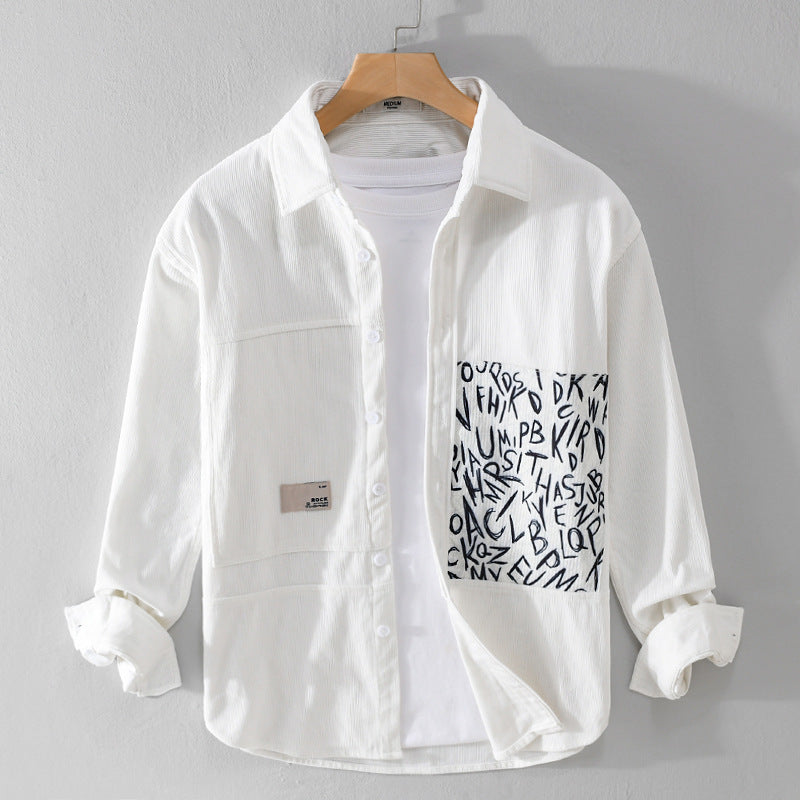Herren Leichtes Cord-Hemdjacken-Overshirt mit Letterprint-Brusttasche und Relaxed Fit Echoarchiv