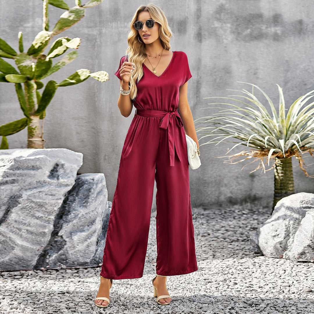 Damen Elegant geschnittener Jumpsuit mit weitem Bein und Taillengürtel Echo Archiv