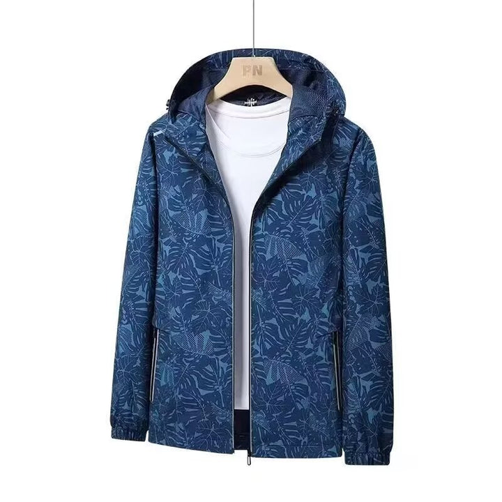 Damen Atmungsaktive Kapuzenjacke mit Trendigem Blätterdruck – Célinea