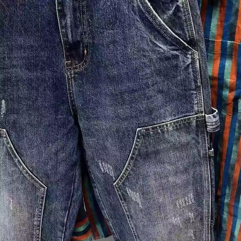 Herren Lässige Denim-Hose mit modischen Details Echoarchiv