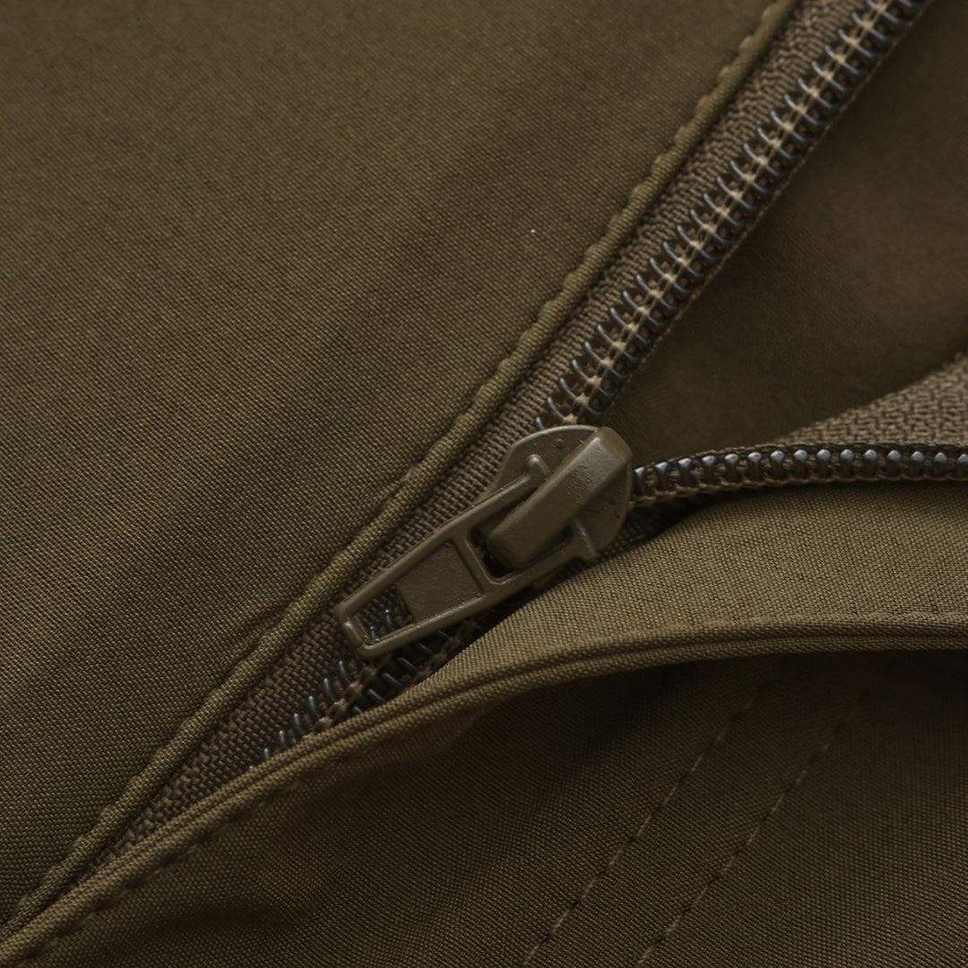 Herren Cargo-Hose mit verstellbarem Bund und tiefen Seitentaschen Echoarchiv