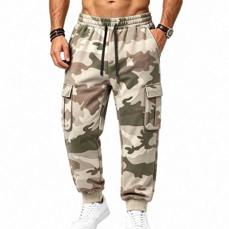 Herren Cargohose im Jogger-Stil mit elastischem Bund, Kordelzug und Mehrfachtaschen Echoarchiv