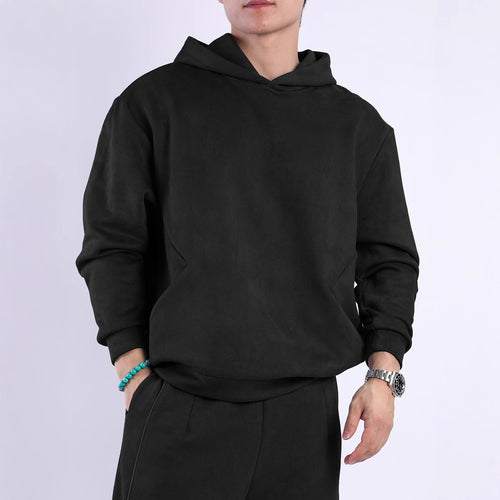 Herren Kapuzensweatshirt aus weichem Fleece-Material mit innovativen Details Echoarchiv