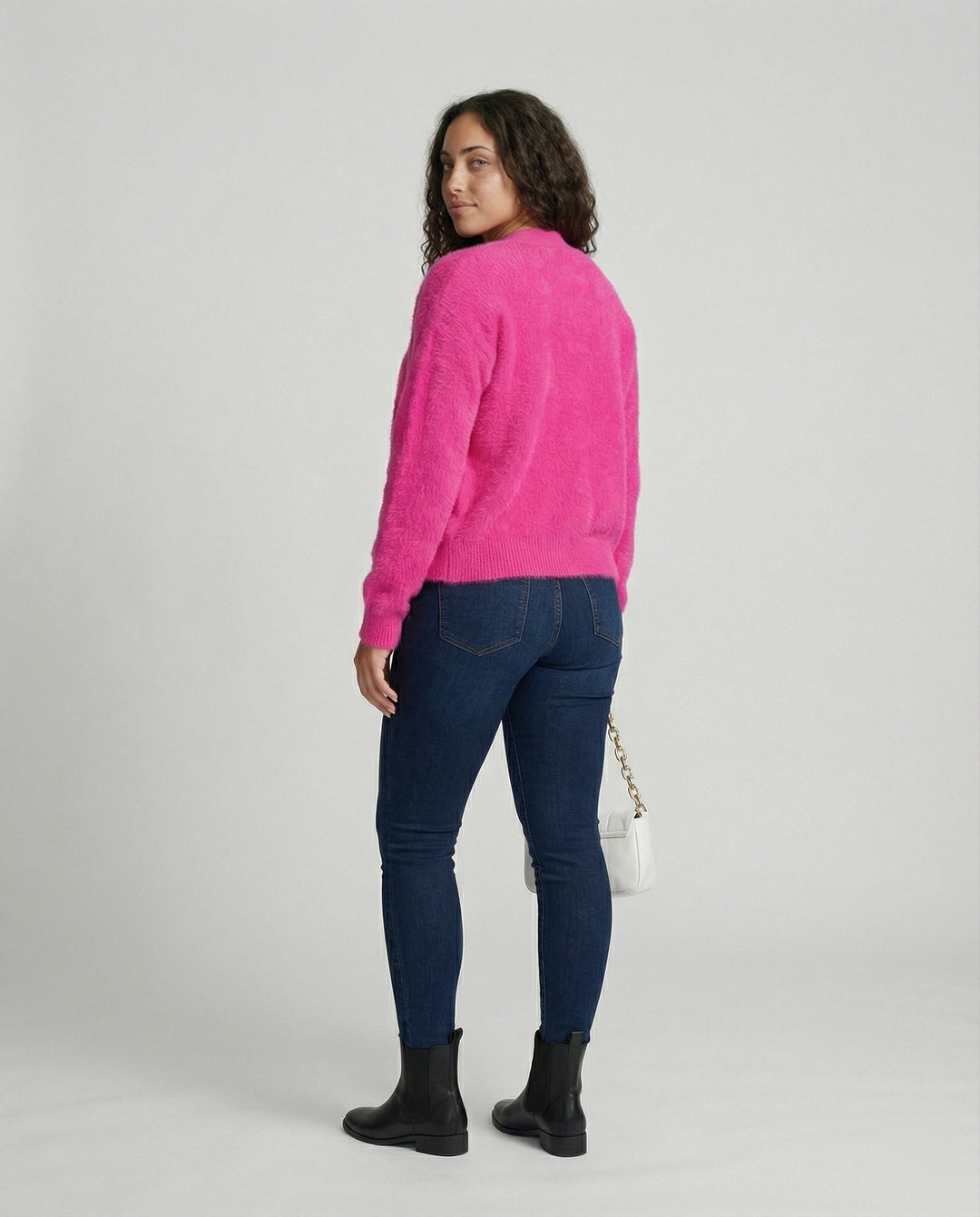 Damen Flauschiger V-Ausschnitt Cardigan mit Knopfdetail Echoarchiv