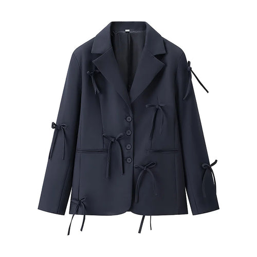 Damen taillierter Blazer mit dekorativen Schleifenapplikationen und klassischer Knopfleiste – Valéne