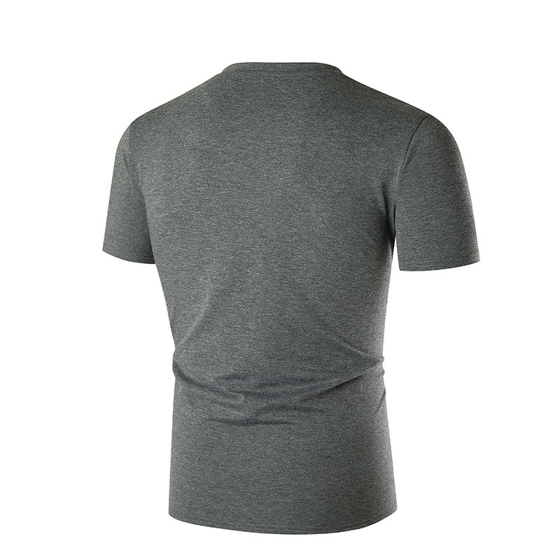Herren V-Ausschnitt T-Shirt mit Brusttasche und figurbetonter Passform Echoarchiv