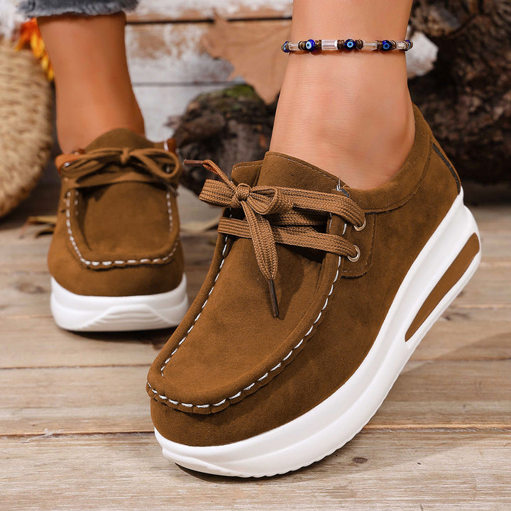 Damen Velours‑Mokassin‑Plateau‑Sneaker mit verstecktem Keil und gepolstertem Komfortfußbett Echo Archiv