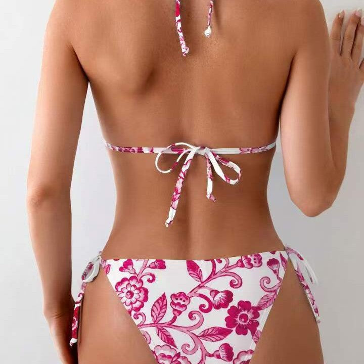 Damen Einteiliger Badeanzug mit floralem Cut-Out-Design und raffinierter Schnürung Echo Archiv