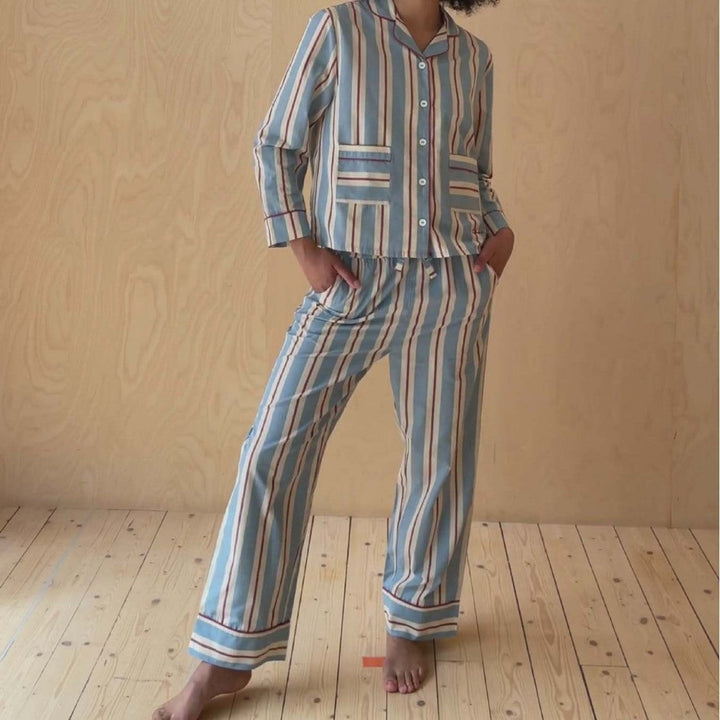 Damen Pyjama-Set mit modischem Streifenmuster Echoarchiv