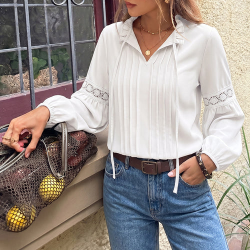 Damen Elegante Bluse mit Rüschendetails und Spitzenakzenten Echo Archiv