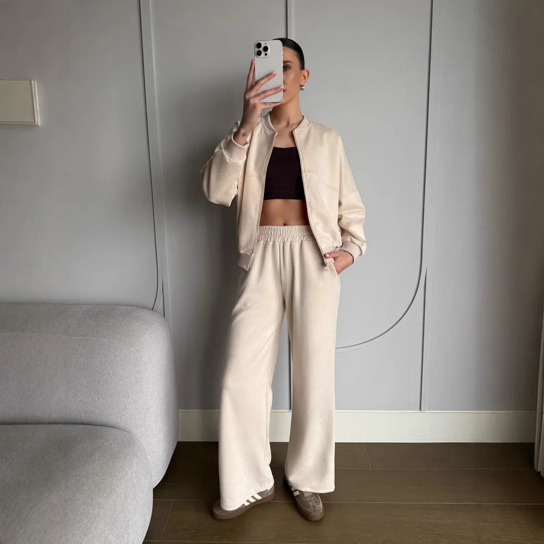 Damen nan zweiteiliges Velours-Loungewear-Set mit kurzem Zip-Hoodie und weiter Highwaist-Hose Echo Archiv