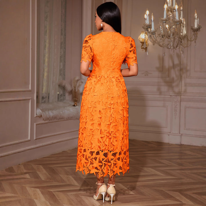 Damen Spitzen-Maxikleid mit floralem Design Echo Archiv