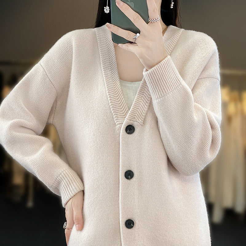 Damen Weicher Boxy-Longcardigan mit tiefem V-Ausschnitt und feiner Rippkante Echoarchiv