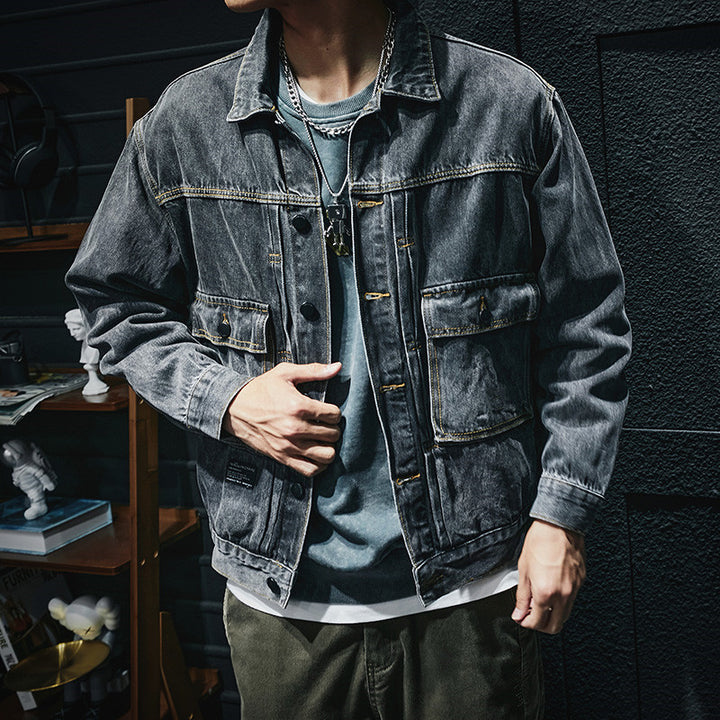 Herren Lässige Denimjacke mit modernen Applikationen Echoarchiv