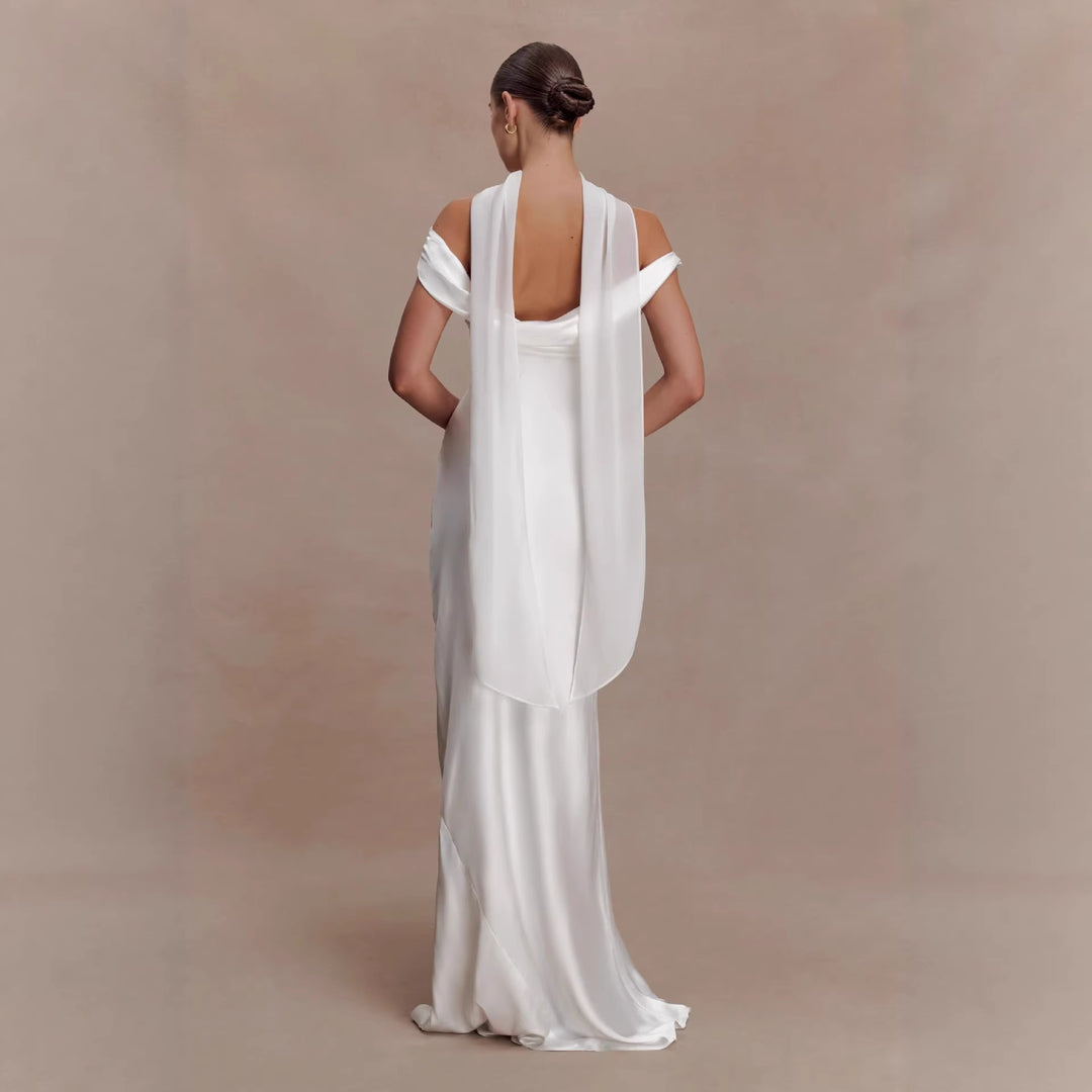 Damen Elegantes Satin-Abendkleid mit schulterfreiem Design Echo Archiv
