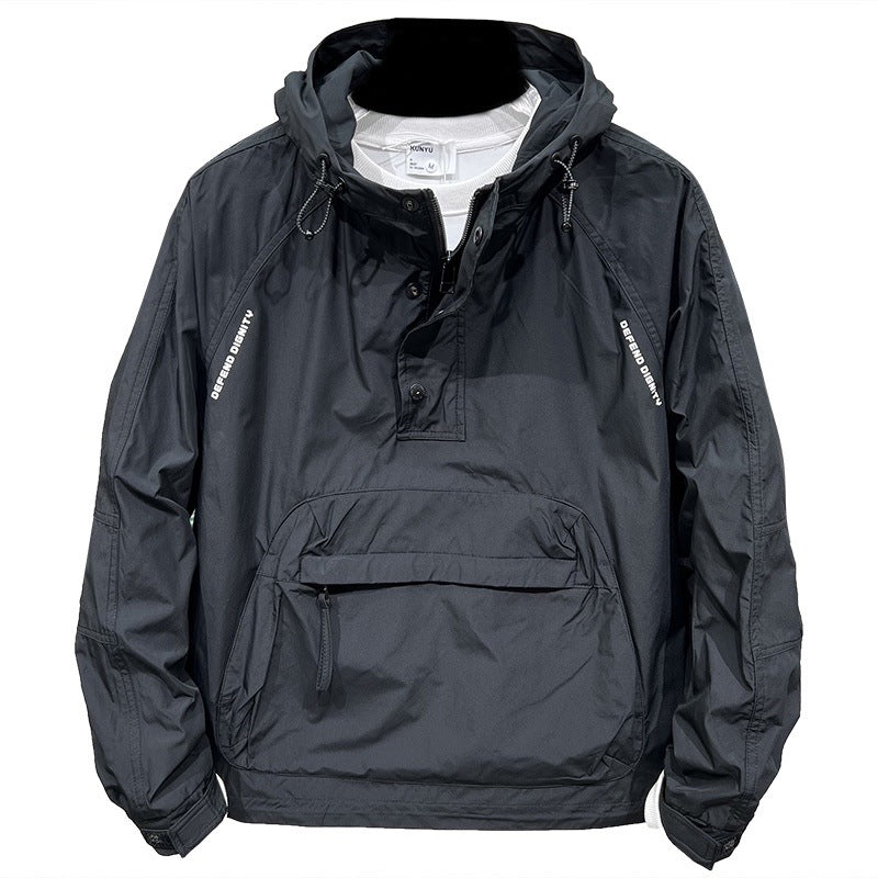Herren funktionale Outdoor-Jacke mit hohem Kragen und praktischen Taschen Echoarchiv