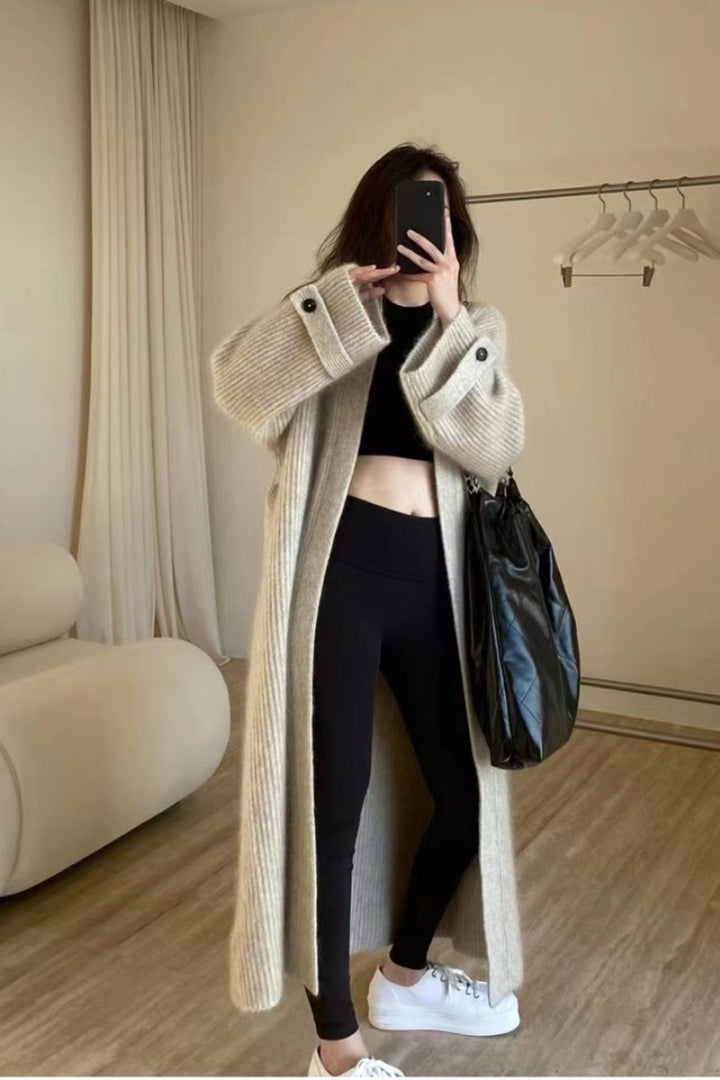 Damen Maxi-Longcardigan aus weichem Rippenstrick mit breiten Manschetten Echoarchiv