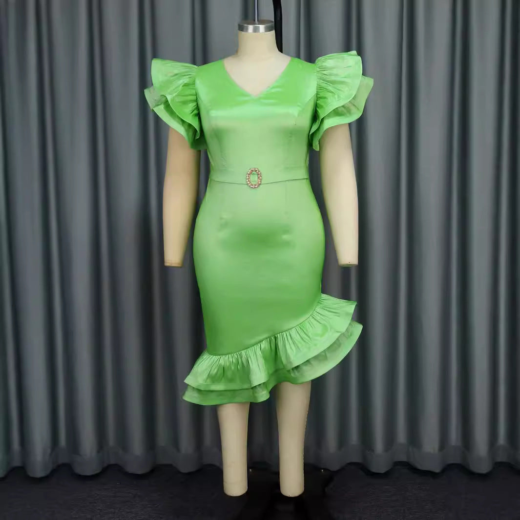 Damen elegantes Kleid mit voluminösen Rüschenärmeln und seitlichem Schlitz Echo Archiv