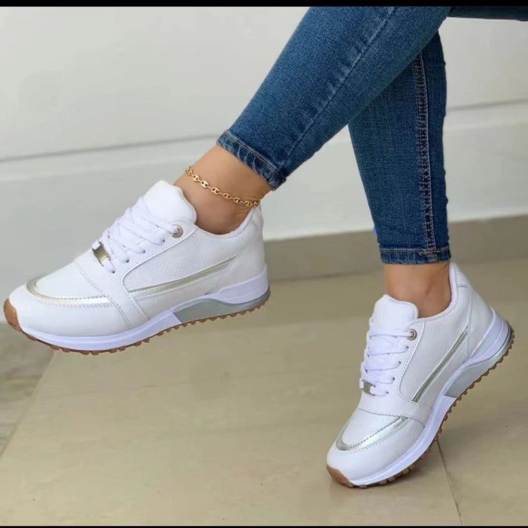 Damen  elegante City-Sneaker mit dezenter Metallic-Infusion, leicht gepolsterter Komfortsohle und profilierter Gummilaufsohle Echo Archiv