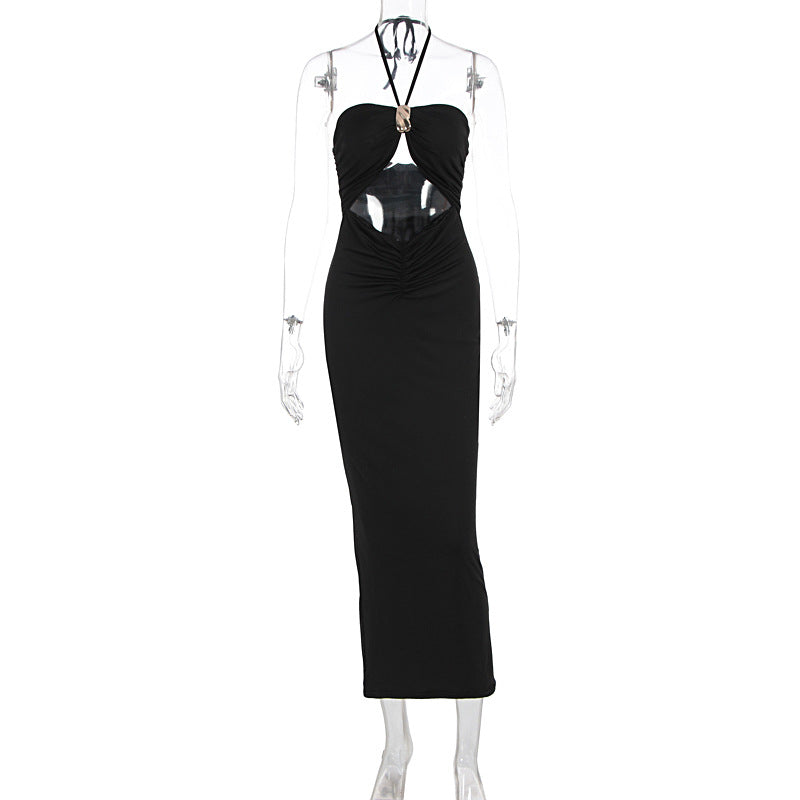Damen figurbetontes Abendkleid mit schulterfreiem Design und eleganter Drapierung Echo Archiv