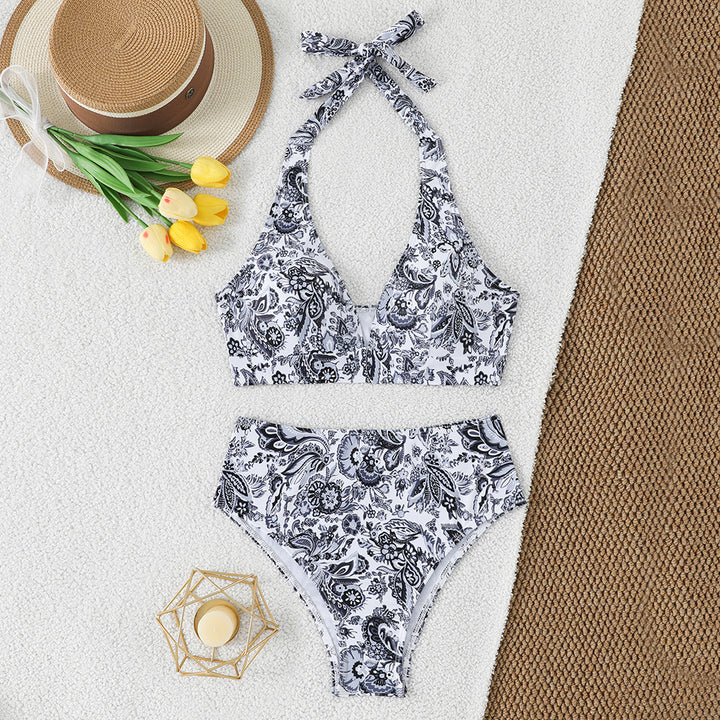 Damen Hochgeschnittener Bikini mit verspieltem Paisley-Muster Echo Archiv