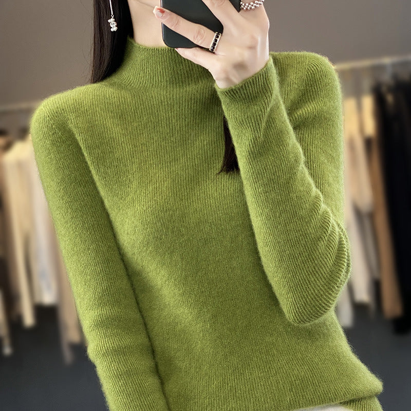 Damen Schlanker Feinstrick-Mockneckpullover aus feinem Angora‑Mix Echoarchiv