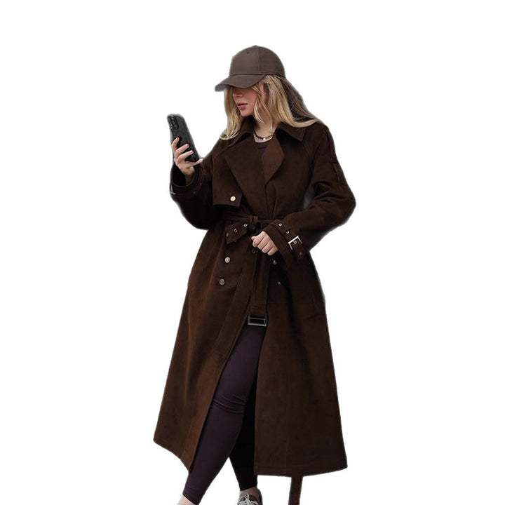 Damen Maxilanger Trenchcoat aus Veloursoptik mit doppelreihiger Knopfleiste und oversized Schnitt Echoarchiv