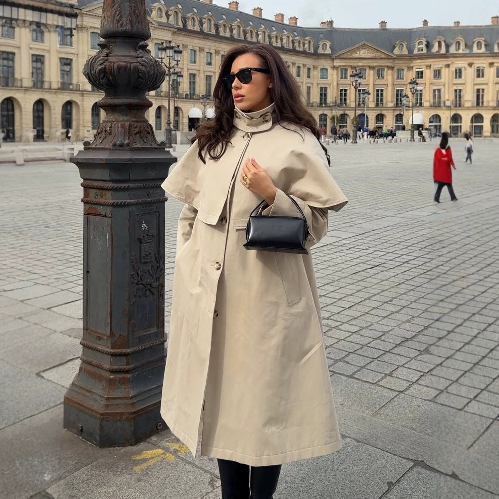 Damen Oversize-Trenchcoat mit Cape-Detail und hohem Stehkragen Echoarchiv
