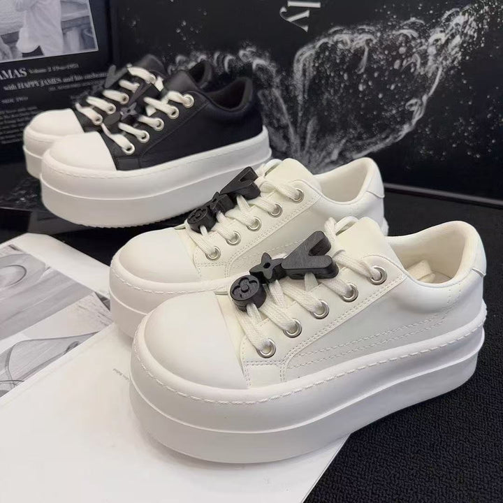 Damen Plateau Sneaker mit trendigem Design und elastischen Schnürsenkeln Echo Archiv