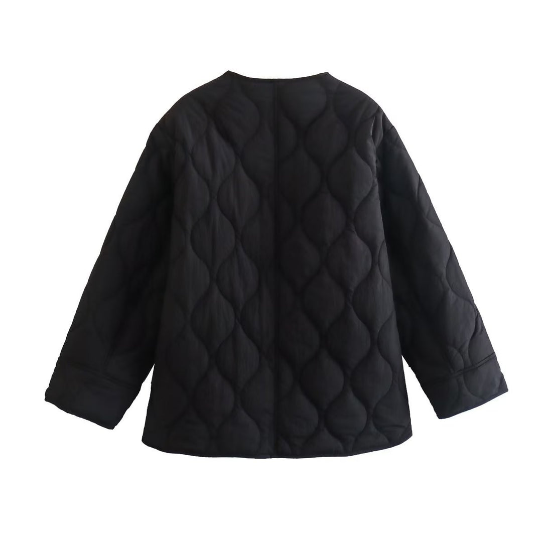 Damen nan gesteppte Oversize Jacke mit Rundhalsausschnitt und organischer Rautensteppung Echo Archiv