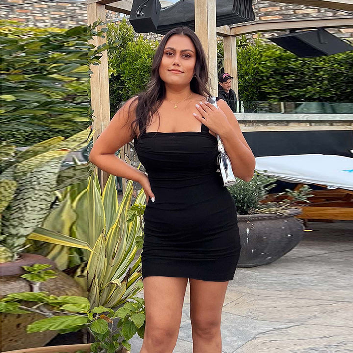Damen figurbetontes Minikleid mit schulterfreiem Design und Rüschenelementen Echo Archiv