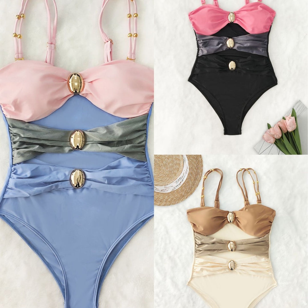 Damen Einteiler-Badeanzug mit raffinierten Cut-Outs und dekorativen Metallakzenten Echo Archiv