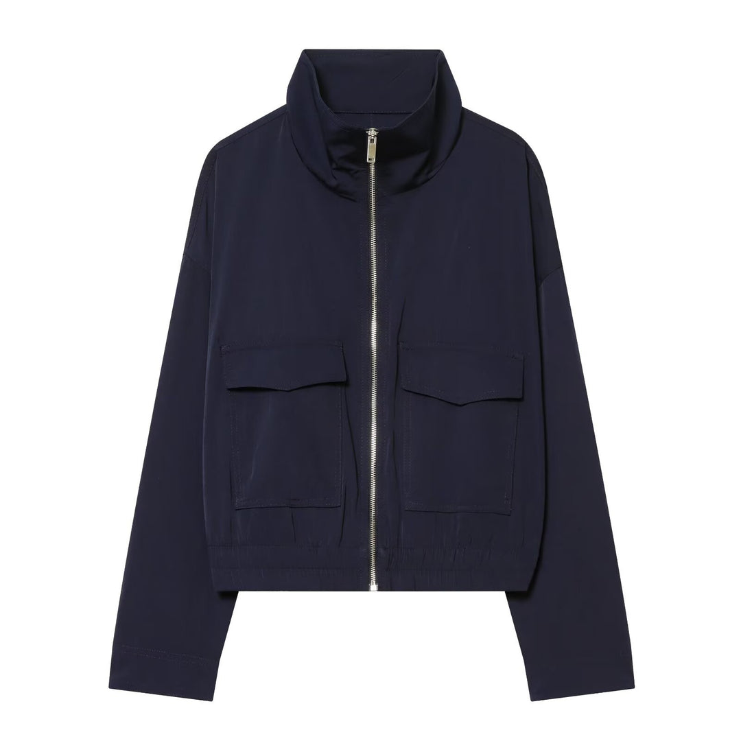 Damen Cropped Bomberjacke mit Stehkragen, durchgehendem Reißverschluss und aufgesetzten Pattentaschen Echo Archiv