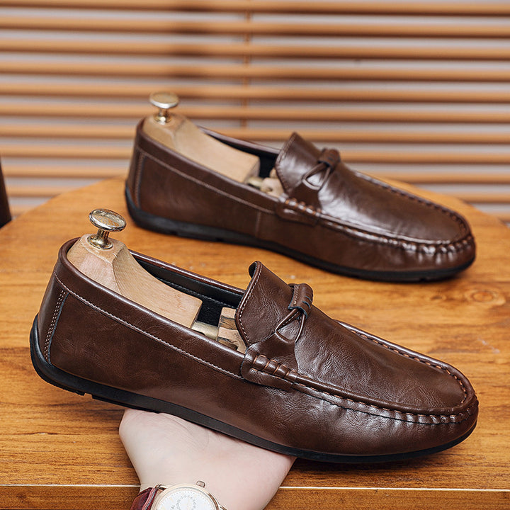 Herren Elegante Mokassins mit feinen Details Echo Archiv