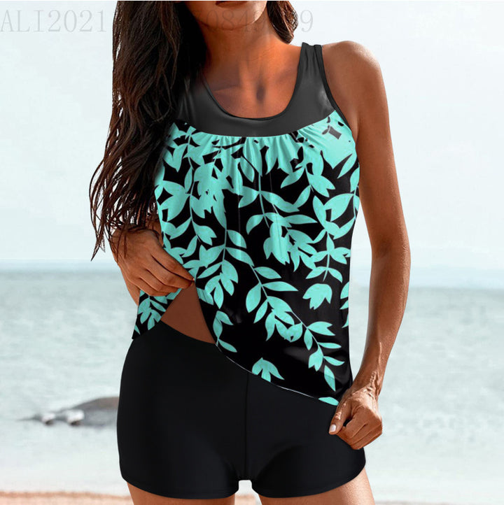 Damen Sportliches Strandoutfit mit modischer Raffung Echo Archiv