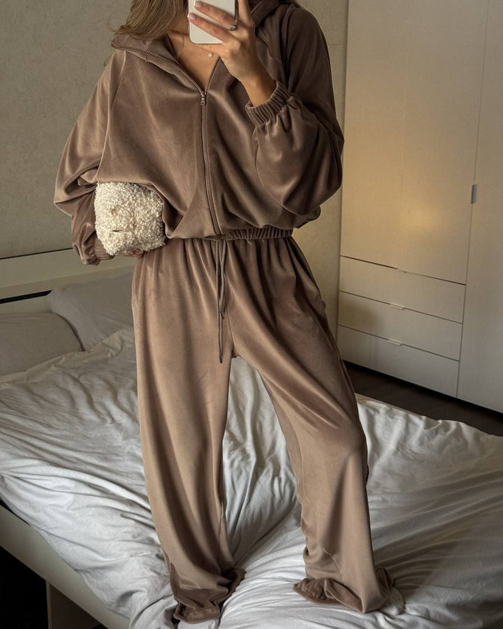 Damen lässiges Lounge-Zweiteiler Set mit Oversize Zipjacke und weitem Bundhose – Élanora