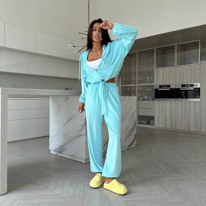 Damen weiches Velours Lounge-Set mit Kapuzenjacke, Reißverschluss und weiten Komforthosen – Auréline