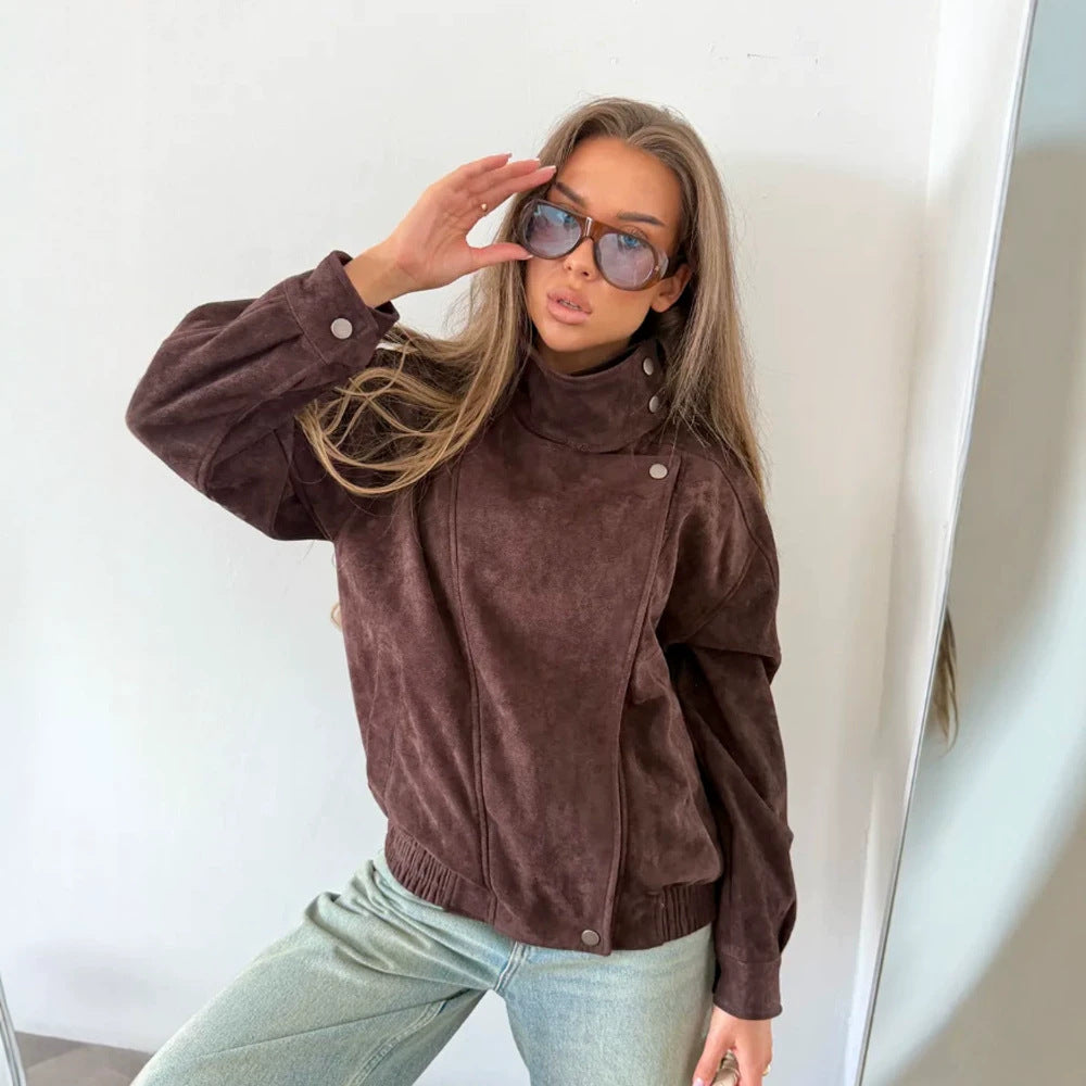 Damen Oversize Wildleder‑Optik Bikerjacke mit hohem Stehkragen Echoarchiv