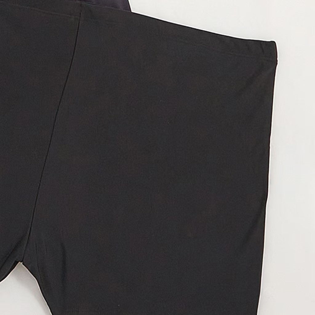 Damen Sportliches Tankini-Set mit farbenfrohem Oberteil und bequemen Shorts Echo Archiv